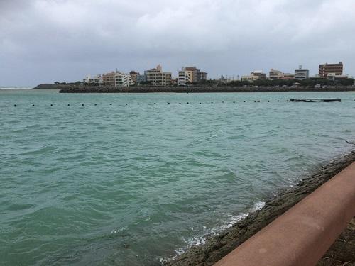 沖縄、本島、北谷、台風１８号、３日連続強風、マリンアクティビティ、キャンセル、中止、ボート欠航、北谷フィッシャリーナ、シルバーウィーク.jpg