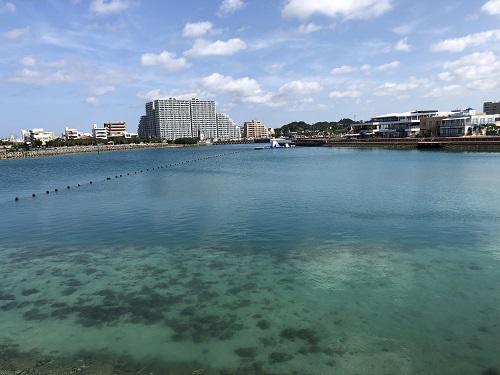 キラキラ光る海の公園「シーパーク北谷」