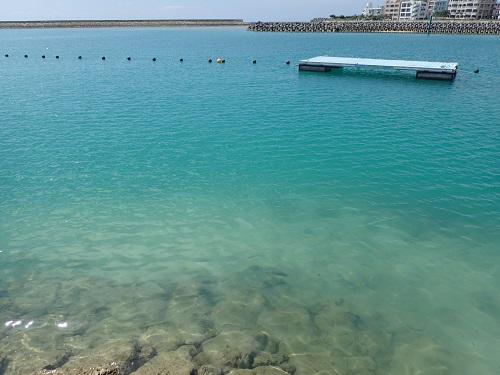 １０月、沖縄、今年もあと２か月、海遊び、快適、さわやか、ボートチャーター、海風気持ち良い、シーポート北谷、花火.JPG