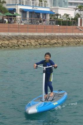 『沖縄本島』でお得にマリンスポーツなら『足漕ぎサップ』がおすすめ！