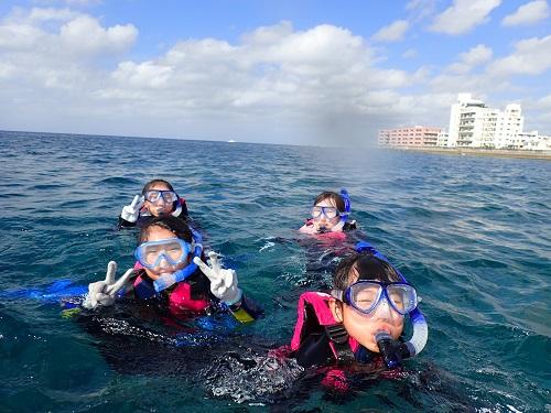 『沖縄本島』北谷で遊ぶなら海遊び『シュノーケル』がおすすめ！