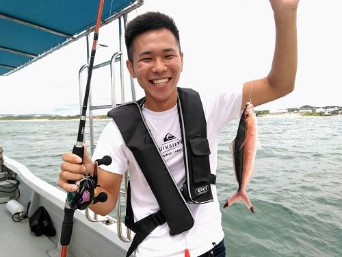 【沖縄本島】船釣り体験は何歳からできる？場所は？